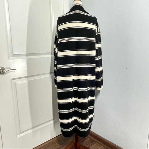 J Crew Long sweater-coat in stripe size M-L - Picture 7 of 10